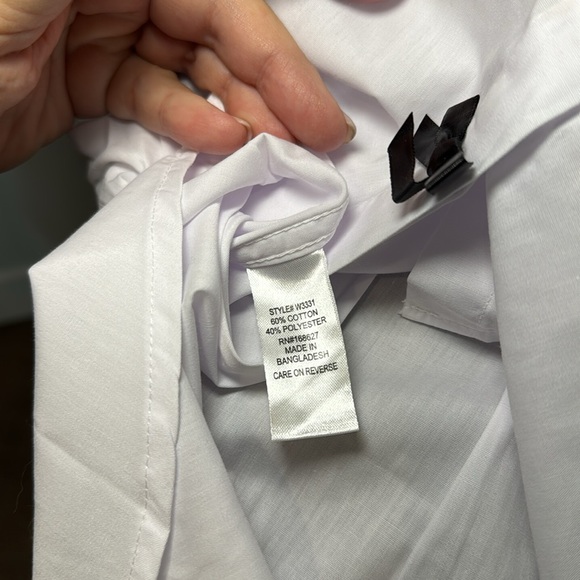 NWOT Agua Blues Cropped Button Down Collared Shirt with Black Bows. Size Small - Picture 6 of 6